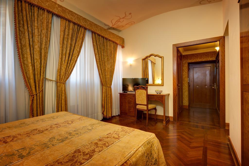 Hotel Villa Morgagni Rome Luaran gambar