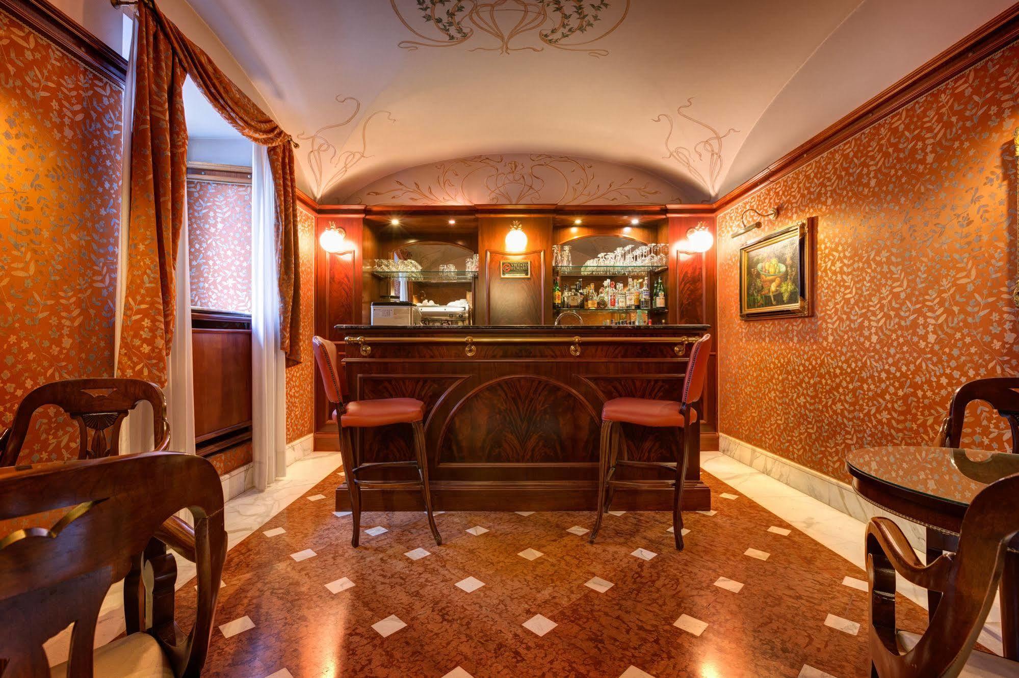 Hotel Villa Morgagni Rome Luaran gambar